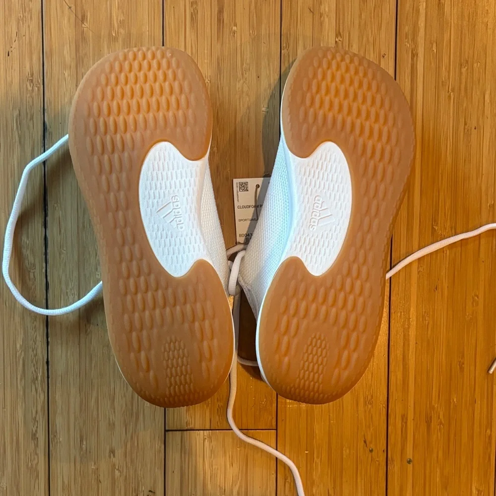 adidas White and Tan Sneakers - Picture 4 of 5